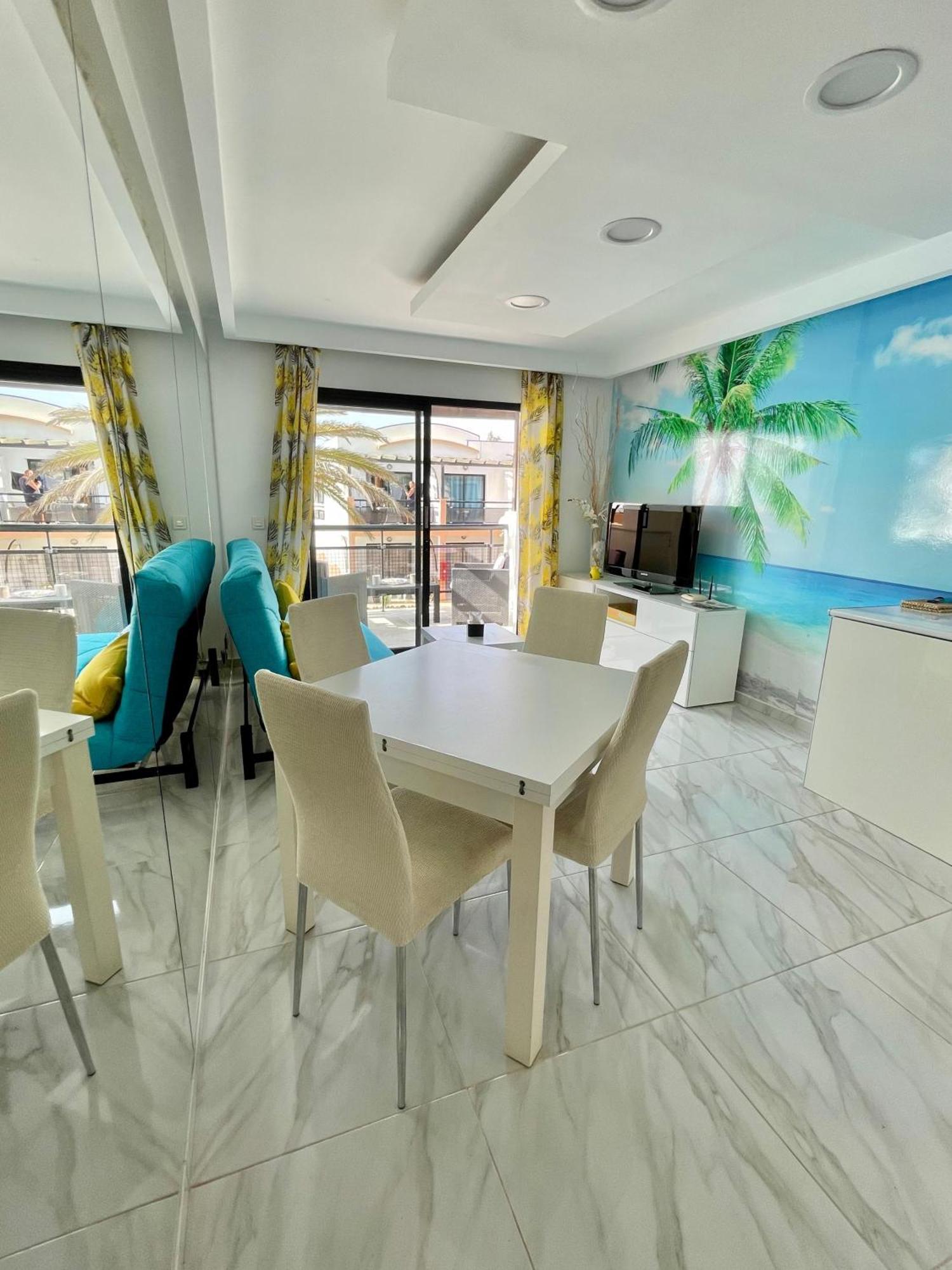 Casa Amaya 208 *